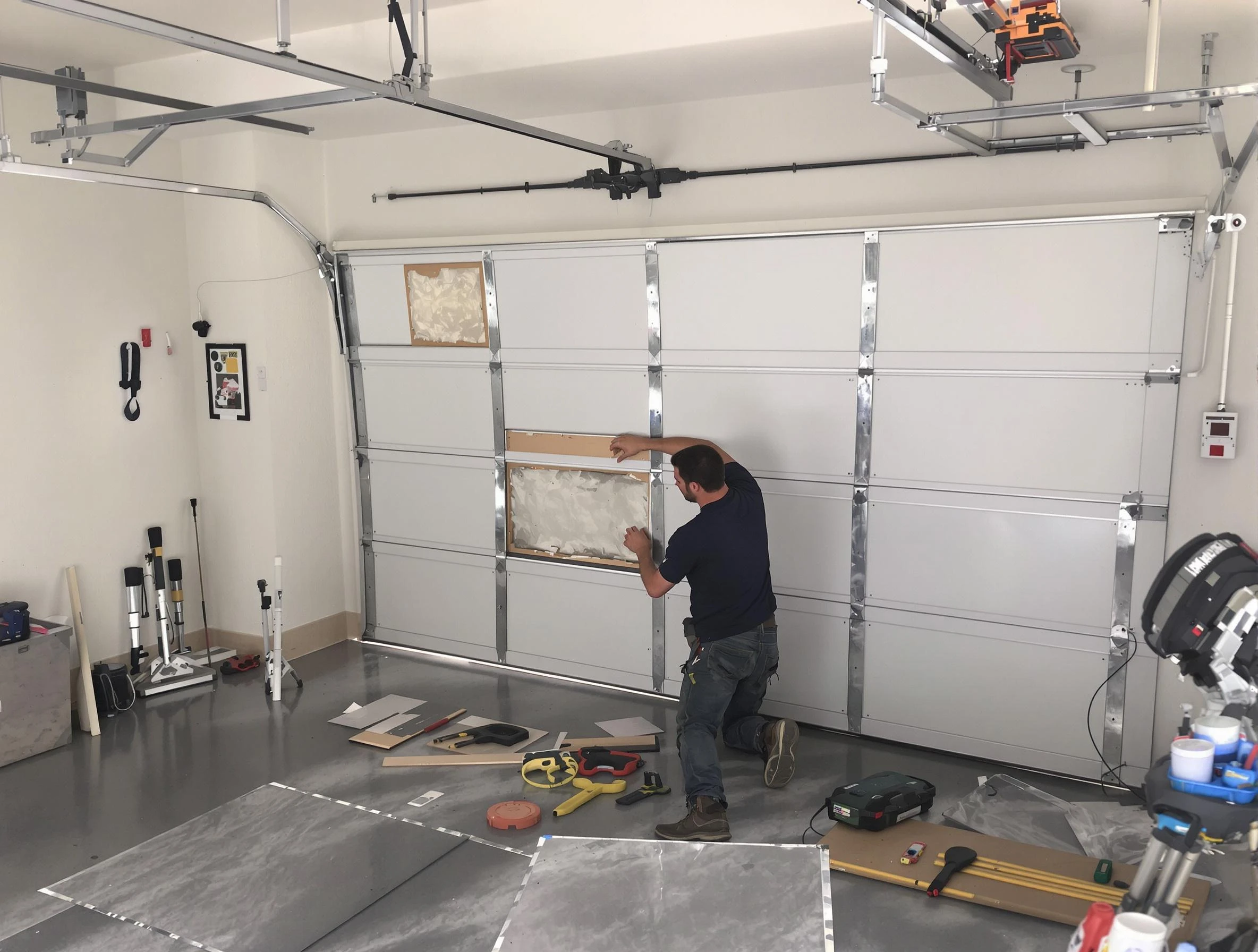 Garage Door Panel Repair in Mountain Park